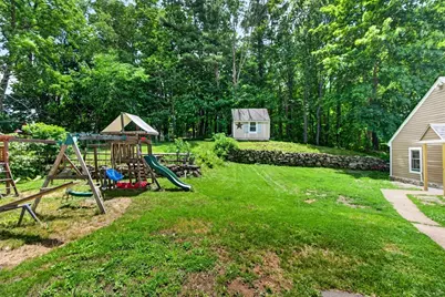 26 Humphrey Pl, Athol, MA 01331 - Photo 23