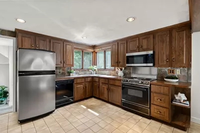 285 Vernon St, Norwood, MA 02062 - Photo 13