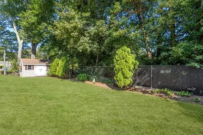 285 Vernon St, Norwood, MA 02062 - Photo 31