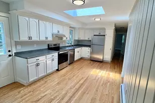 12 Hadley St, South Hadley, MA 01075 - Photo 3