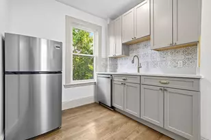 8 Carlton St, Somerville, MA 02143 - Photo 3