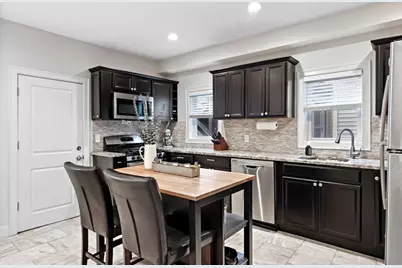 276 Princeton St #1, Boston, MA 02128 - Photo 5