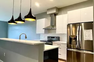 60 Cross Street E, Somerville, MA 02145 - Photo 3