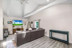40 Hill Ave, Franklin, MA 02038 - Photo 11