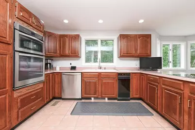 1 Homestead Rd, Bourne, MA 02562 - Photo 5