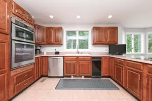 1 Homestead Rd, Bourne, MA 02562 - Photo 5