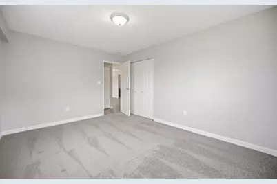 585 Revere Beach Pkwy #102, Revere, MA 02151 - Photo 5