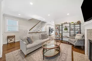 27 Beryl St, Boston, MA 02131 - Photo 9