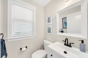 27 Beryl St, Boston, MA 02131 - Photo 17