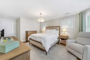 27 Beryl St, Boston, MA 02131 - Photo 19