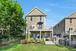 27 Beryl St, Boston, MA 02131 - Photo 35