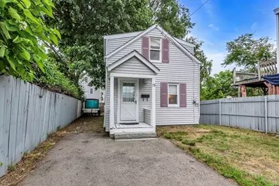 79 Lakeview Ave, Lowell, MA 01850 - Photo 3