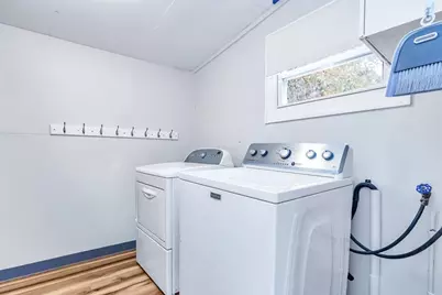 79 Lakeview Ave, Lowell, MA 01850 - Photo 23