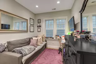 141 W Sixth St, Boston, MA 02127 - Photo 9