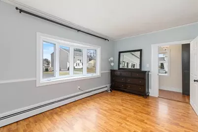 18 Sherman Pl, Woburn, MA 01801 - Photo 19