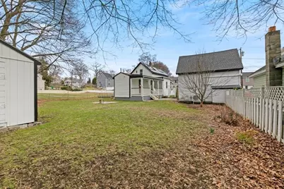 18 Sherman Pl, Woburn, MA 01801 - Photo 39