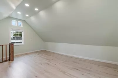 18 Sherman Pl, Woburn, MA 01801 - Photo 35