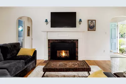 7 St. Mary's Rd., Milton, MA 02186 - Photo 3