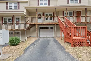 43 High St, Northbridge, MA 01588 - Photo 1