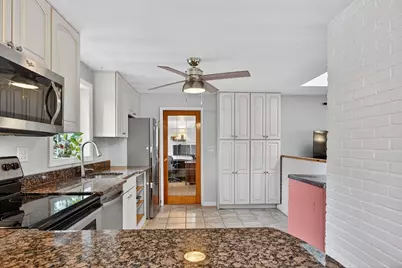 14 Paxton Road, Framingham, MA 01701 - Photo 9