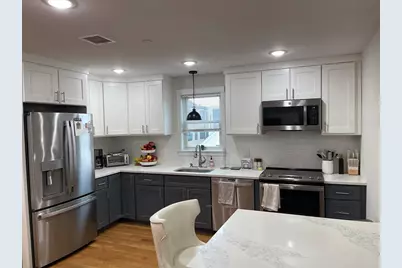 153 Bowen Street, Boston, MA 02127 - Photo 3