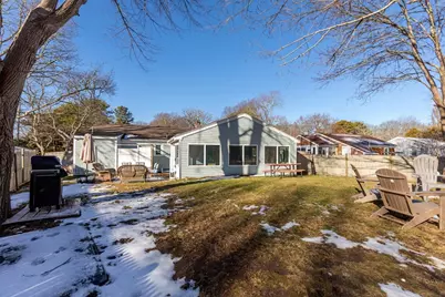 46 Pawkannawkut Dr, Yarmouth, MA 02664 - Photo 5