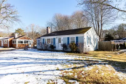 46 Pawkannawkut Dr, Yarmouth, MA 02664 - Photo 3