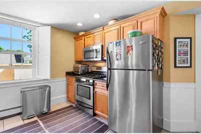 7 Daniels St #2, Salem, MA 01970 - Photo 9