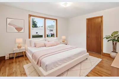 5 Seneca St, Methuen, MA 01844 - Photo 7
