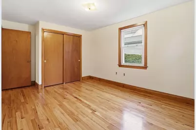 5 Seneca St, Methuen, MA 01844 - Photo 13