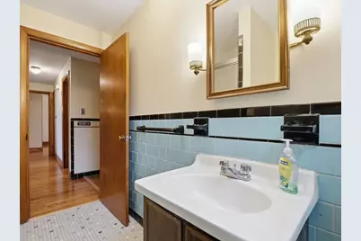 5 Seneca St, Methuen, MA 01844 - Photo 33