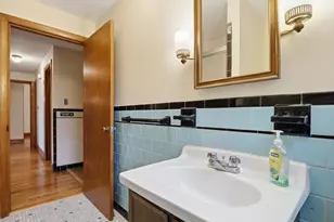 5 Seneca St, Methuen, MA 01844 - Photo 33