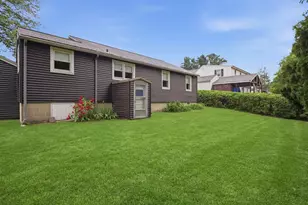 5 Seneca St, Methuen, MA 01844 - Photo 35