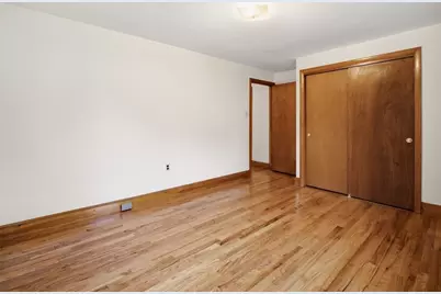 5 Seneca St, Methuen, MA 01844 - Photo 17