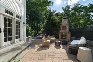 8 Valley Rd, Wellesley, MA 02481 - Photo 39