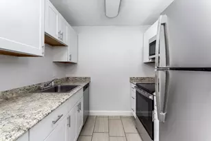 2008 Franklin Crossing Rd, Franklin, MA 02038 - Photo 5