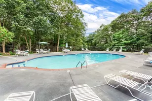 2008 Franklin Crossing Rd, Franklin, MA 02038 - Photo 29