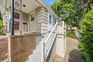 33 Fairchild Ave, Saugus, MA 01906 - Photo 29