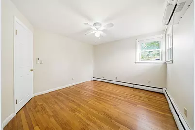 33 Fairchild Ave, Saugus, MA 01906 - Photo 13