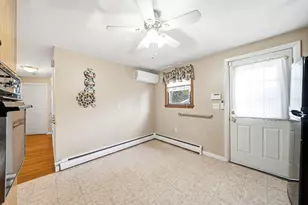 33 Fairchild Ave, Saugus, MA 01906 - Photo 11
