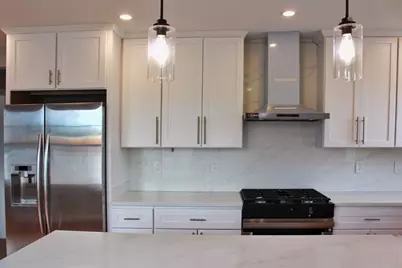 338 Sea St, Quincy, MA 02169 - Photo 7