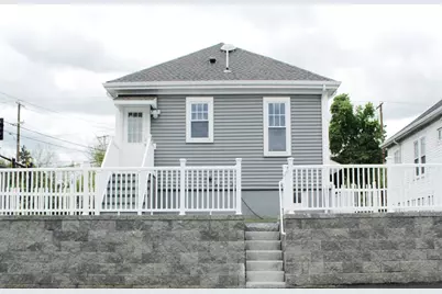 338 Sea St, Quincy, MA 02169 - Photo 1