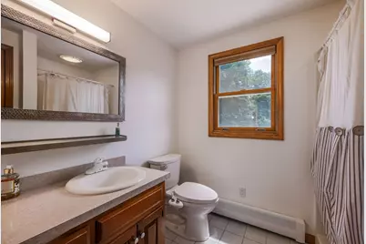 329 Pakachoag St, Auburn, MA 01501 - Photo 31