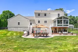 329 Pakachoag St, Auburn, MA 01501 - Photo 5