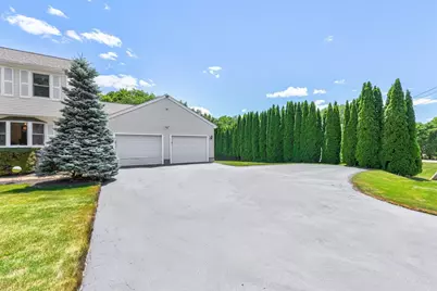 329 Pakachoag St, Auburn, MA 01501 - Photo 3
