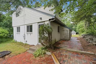 40 Maple St, Holliston, MA 01746 - Photo 19