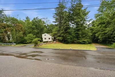 40 Maple St, Holliston, MA 01746 - Photo 3