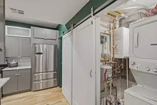 186 Paris St, Boston, MA 02128 - Photo 5