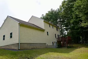 18 Brookside Dr, Douglas, MA 01516 - Photo 5