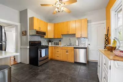 4295-4297 Washington St #4, Boston, MA 02131 - Photo 3